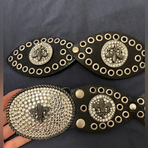 Royal Plush - Picture 4 of 4